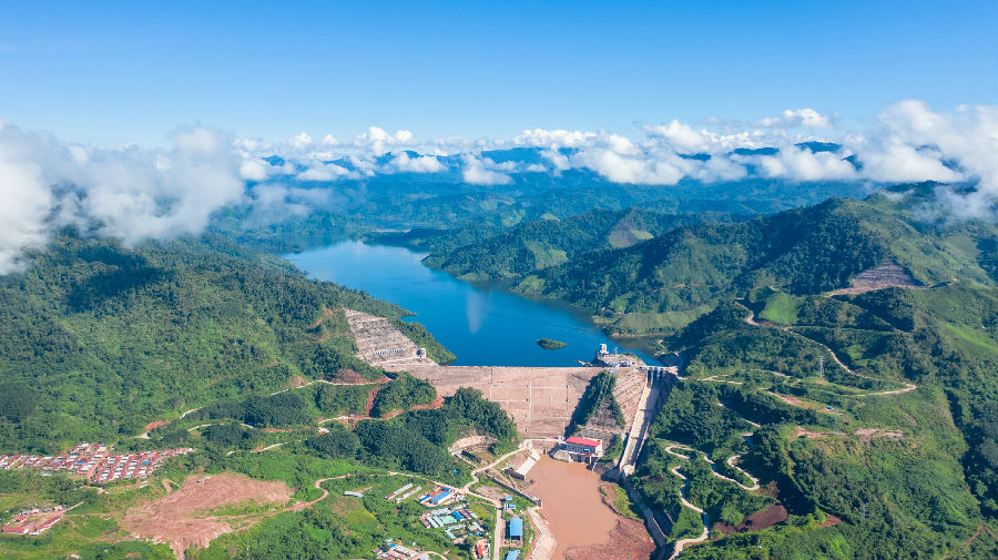 中企海外首個全流域投資開發(fā)梯級水電項目全部投產發(fā)電