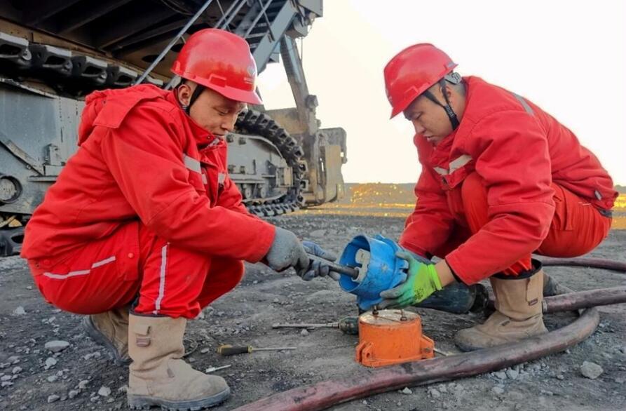 國家能源集團準能黑岱溝礦優(yōu)化系統(tǒng)夯實采場供電根基